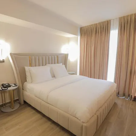 Olia Hotel 4*